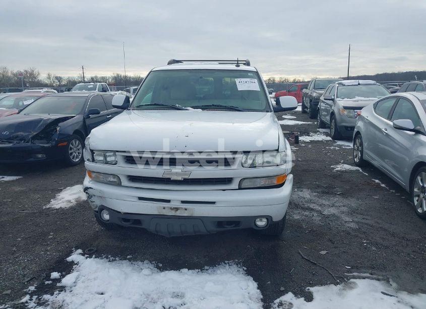 Photo 12 of 2004 Chevrolet Tahoe K1500 (VIN 1GNEK13Z94R107508)