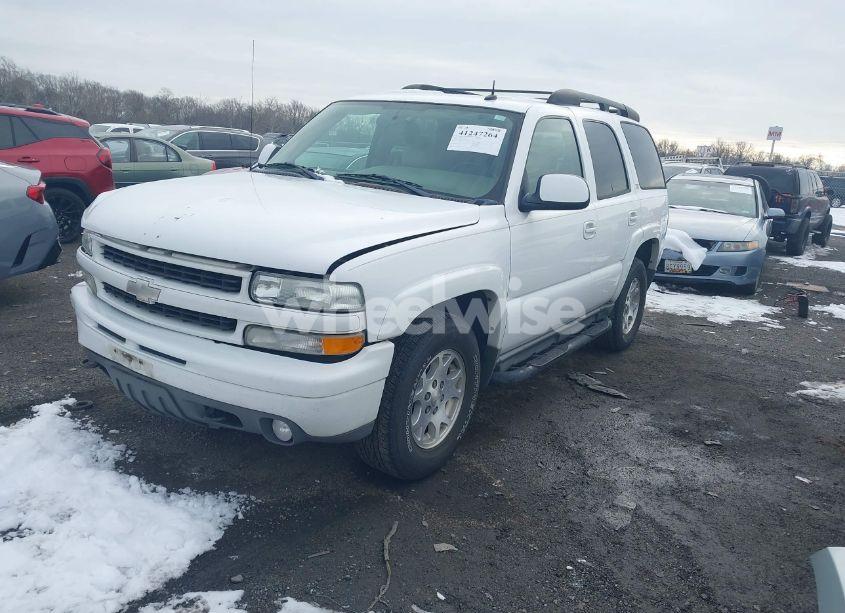 Photo 2 of 2004 Chevrolet Tahoe K1500 (VIN 1GNEK13Z94R107508)