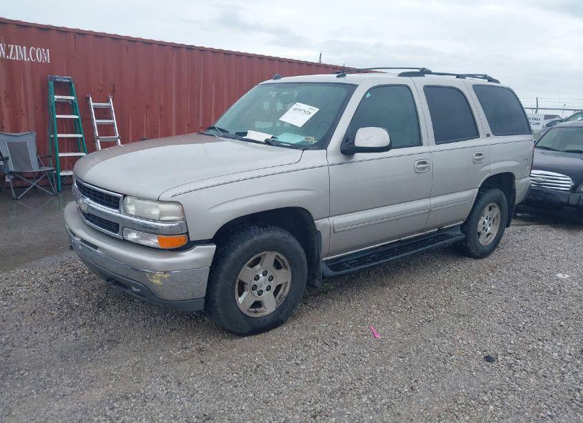 Photo 2 of 2004 Chevrolet Tahoe LT (VIN 1GNEK13Z94R129802)