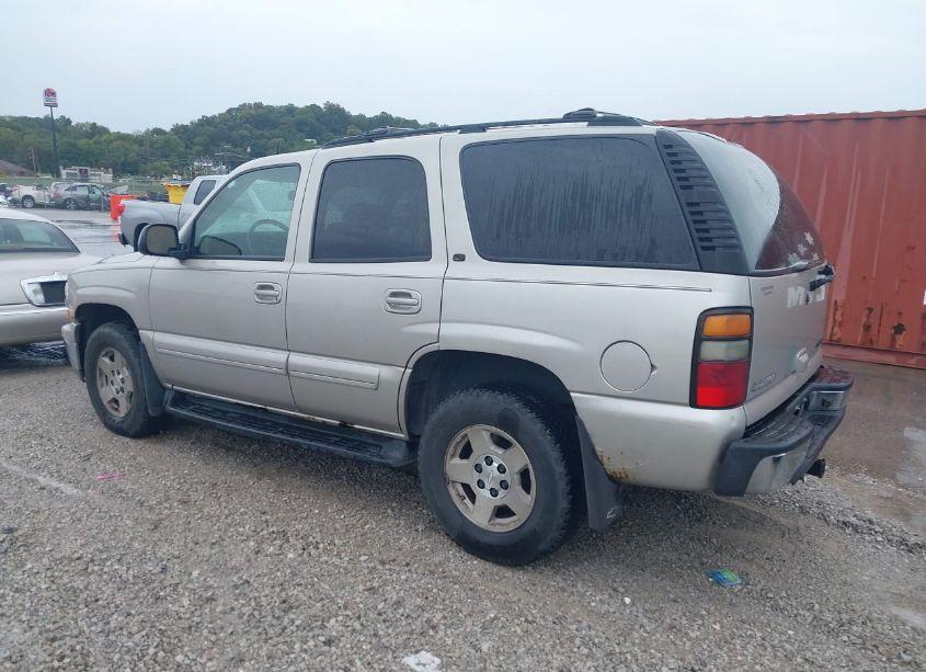 Photo 3 of 2004 Chevrolet Tahoe LT (VIN 1GNEK13Z94R129802)