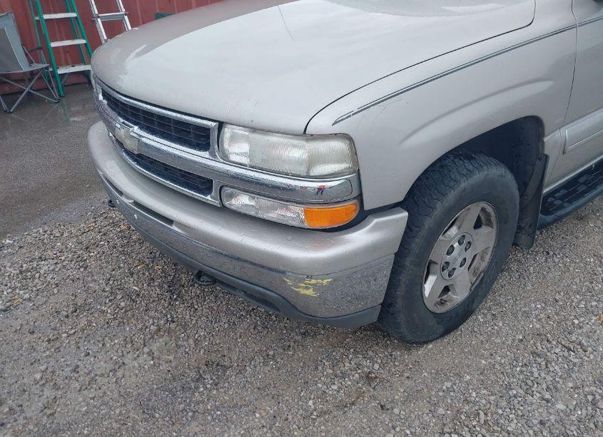 Photo 6 of 2004 Chevrolet Tahoe LT (VIN 1GNEK13Z94R129802)