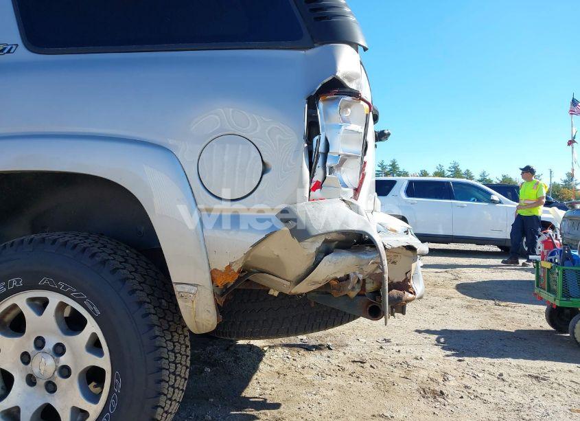 Photo 12 of 2004 Chevrolet Tahoe Z71 (VIN 1GNEK13Z94R139424)