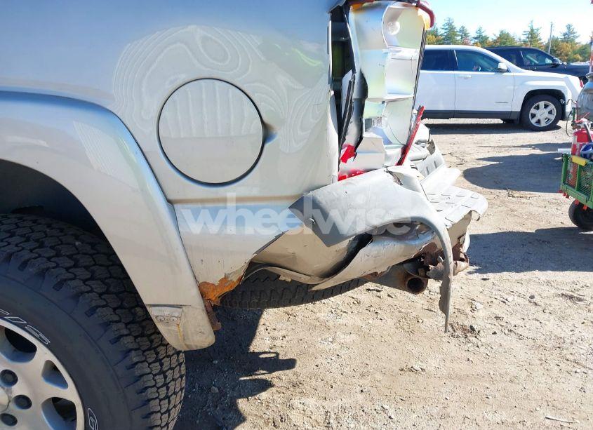 Photo 16 of 2004 Chevrolet Tahoe Z71 (VIN 1GNEK13Z94R139424)