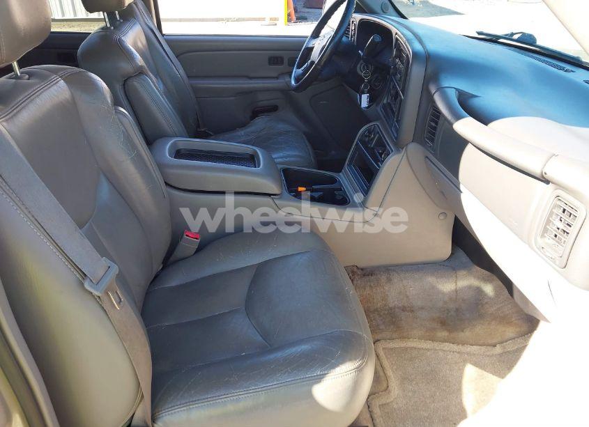 Photo 5 of 2004 Chevrolet Tahoe Z71 (VIN 1GNEK13Z94R139424)