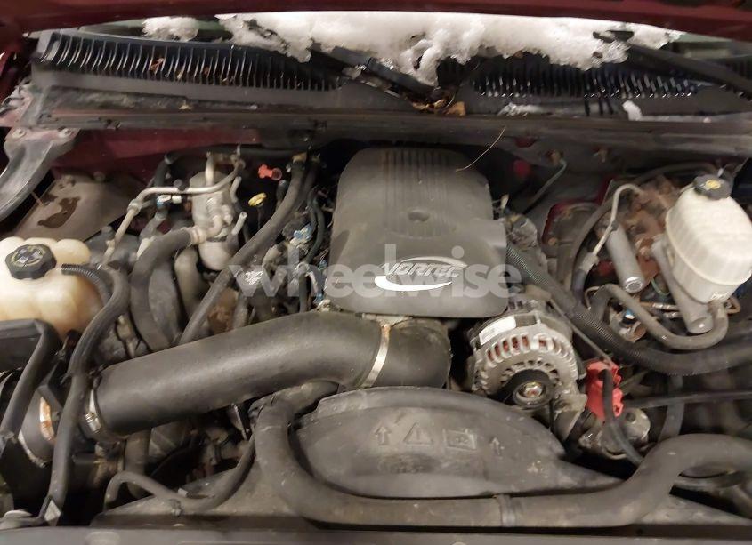 Photo 10 of 2004 Chevrolet Tahoe LT (VIN 1GNEK13Z94R274726)