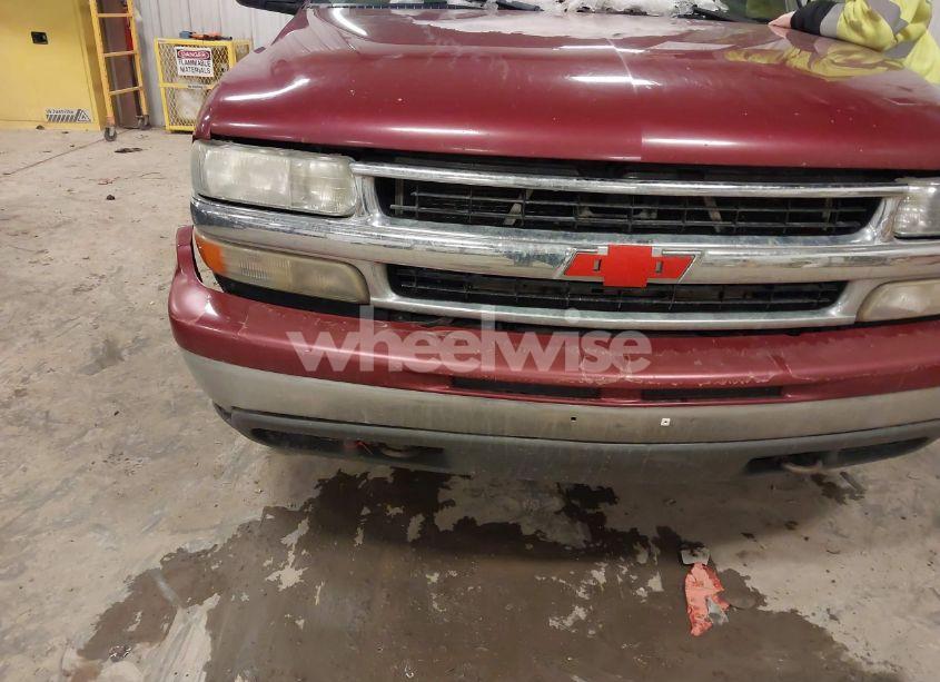 Photo 6 of 2004 Chevrolet Tahoe LT (VIN 1GNEK13Z94R274726)