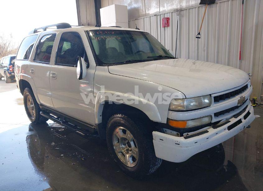 2004 Chevrolet Tahoe Z71 (VIN 1GNEK13Z94R295821) main photo