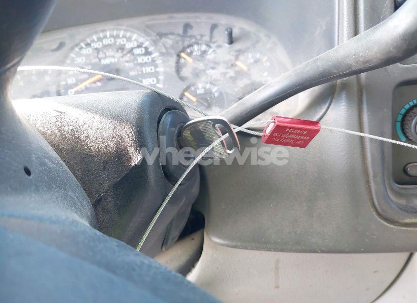 Photo 11 of 2004 Chevrolet Tahoe Z71 (VIN 1GNEK13Z94R295821)