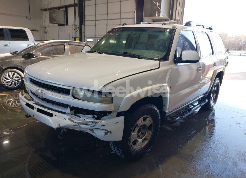 Photo 2 of 2004 Chevrolet Tahoe Z71 (VIN 1GNEK13Z94R295821)