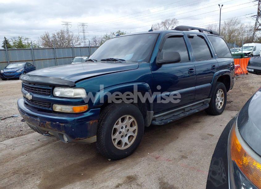 Photo 2 of 2005 Chevrolet Tahoe Z71 (VIN 1GNEK13Z95R255918)