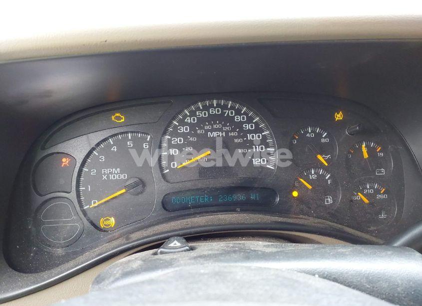 Photo 7 of 2005 Chevrolet Tahoe Z71 (VIN 1GNEK13Z95R255918)