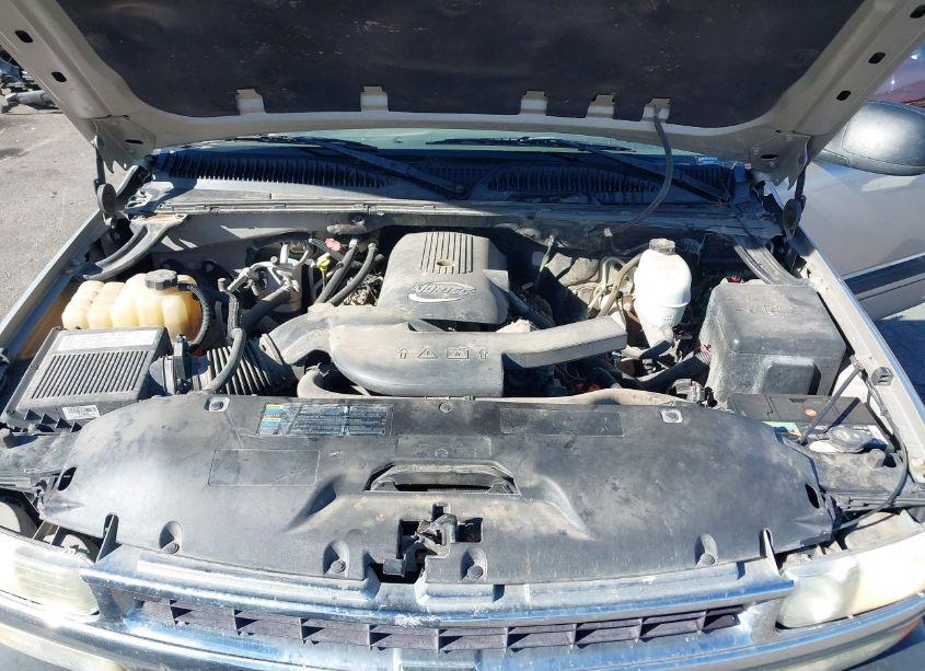 Photo 10 of 2006 Chevrolet Tahoe LS (VIN 1GNEK13Z96R165900)