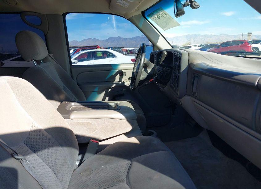 Photo 5 of 2006 Chevrolet Tahoe LS (VIN 1GNEK13Z96R165900)