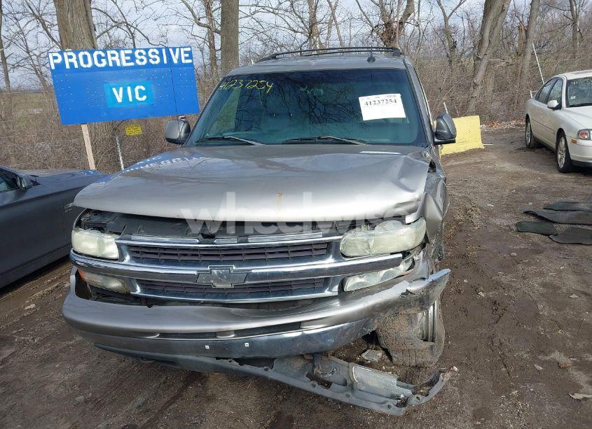 Photo 12 of 2002 Chevrolet Tahoe LT (VIN 1GNEK13ZX2J317997)