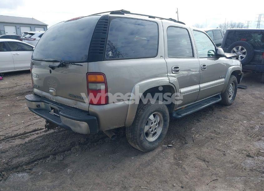 Photo 4 of 2002 Chevrolet Tahoe LT (VIN 1GNEK13ZX2J317997)