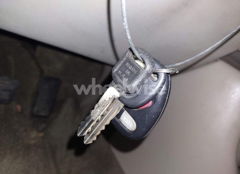 Photo 11 of 2002 Chevrolet Tahoe LT (VIN 1GNEK13ZX2R143639)