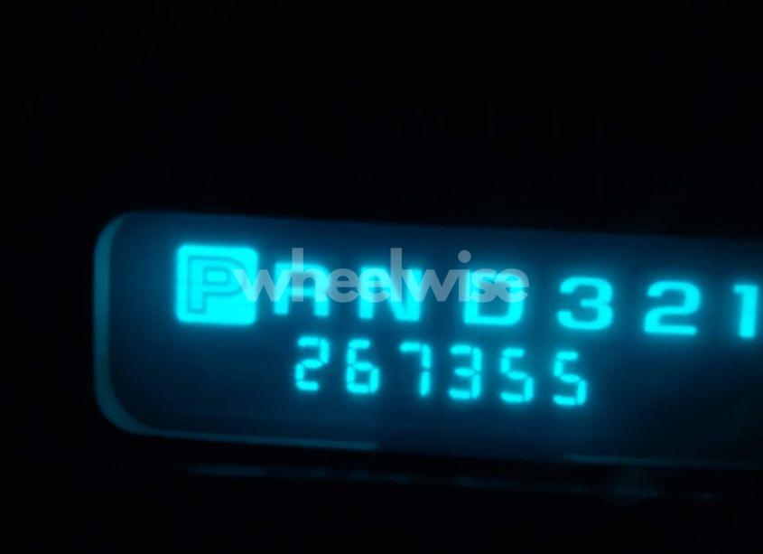 Photo 7 of 2002 Chevrolet Tahoe LT (VIN 1GNEK13ZX2R143639)