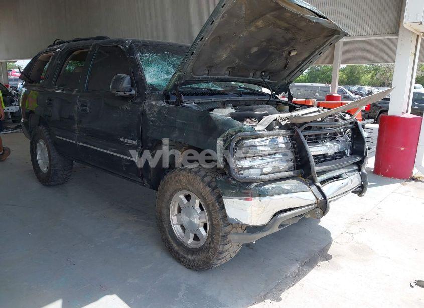 2002 Chevrolet Tahoe LT (VIN 1GNEK13ZX2R150624) main photo