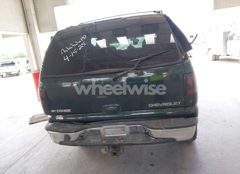 Photo 16 of 2002 Chevrolet Tahoe LT (VIN 1GNEK13ZX2R150624)