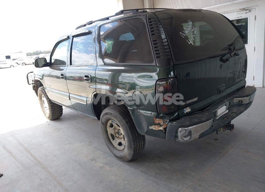Photo 3 of 2002 Chevrolet Tahoe LT (VIN 1GNEK13ZX2R150624)