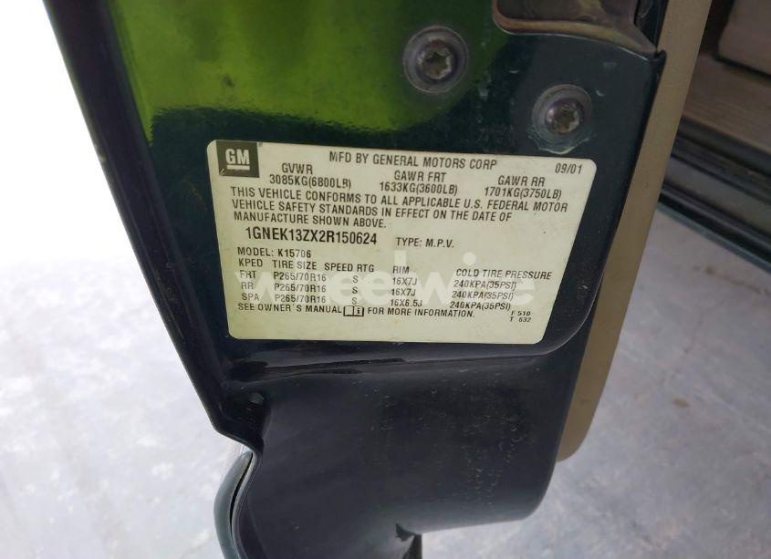 Photo 9 of 2002 Chevrolet Tahoe LT (VIN 1GNEK13ZX2R150624)