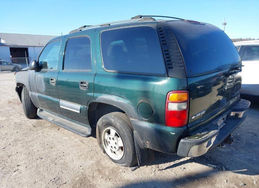 Photo 3 of 2003 Chevrolet Tahoe LS (VIN 1GNEK13ZX3J344537)