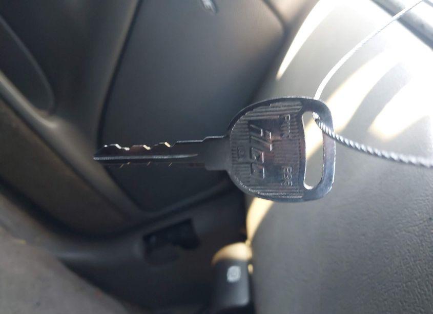 Photo 11 of 2003 Chevrolet Tahoe LT (VIN 1GNEK13ZX3R220429)