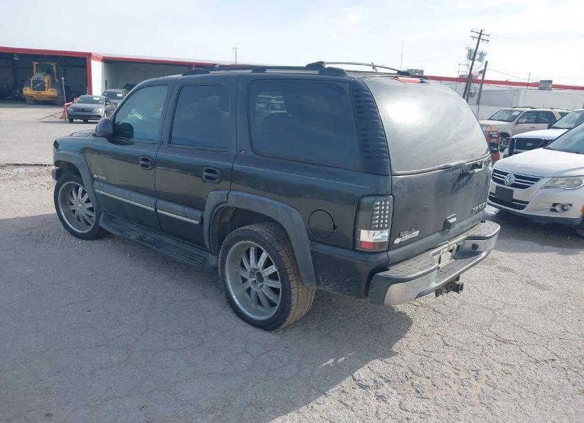 Photo 3 of 2003 Chevrolet Tahoe LT (VIN 1GNEK13ZX3R220429)