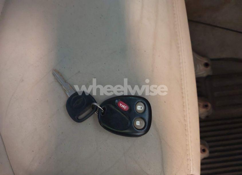 Photo 11 of 2004 Chevrolet Tahoe LT (VIN 1GNEK13ZX4J204098)