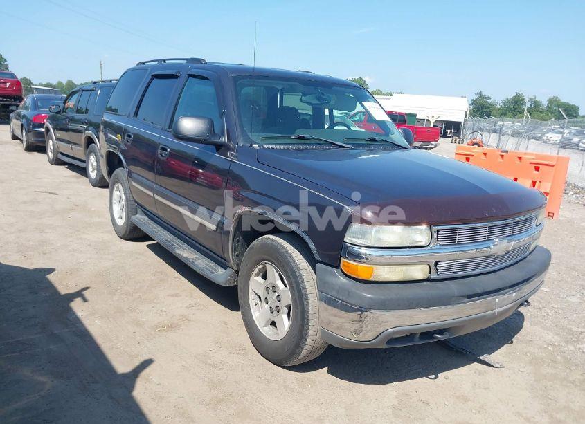 2004 Chevrolet Tahoe LS (VIN 1GNEK13ZX4J322894) main photo