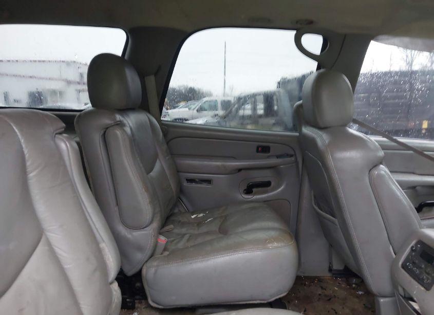 Photo 8 of 2004 Chevrolet Tahoe Z71 (VIN 1GNEK13ZX4R142381)