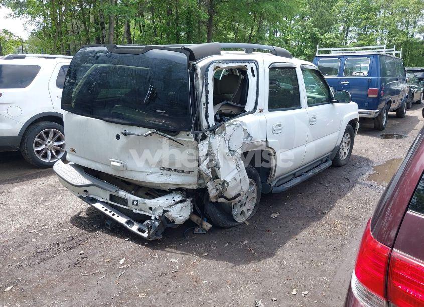 Photo 4 of 2004 Chevrolet Tahoe Z71 (VIN 1GNEK13ZX4R154367)