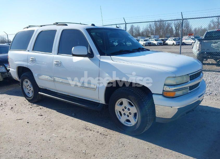 2004 Chevrolet Tahoe LT (VIN 1GNEK13ZX4R212834) main photo