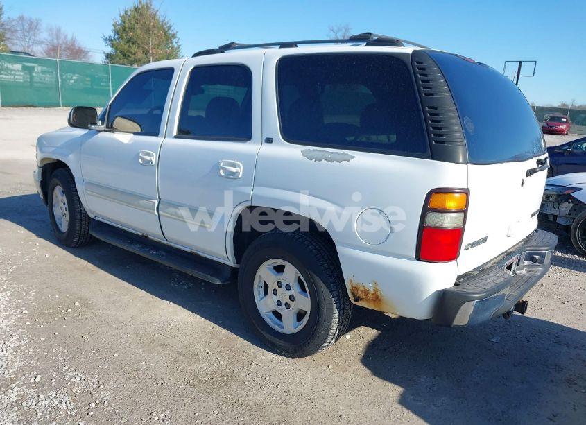 Photo 3 of 2004 Chevrolet Tahoe LT (VIN 1GNEK13ZX4R212834)