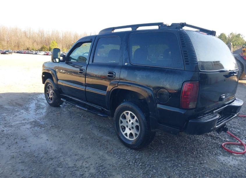 Photo 3 of 2004 Chevrolet Tahoe Z71 (VIN 1GNEK13ZX4R280504)