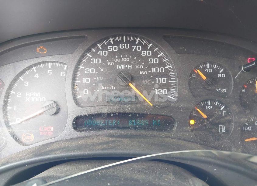 Photo 7 of 2004 Chevrolet Tahoe LS (VIN 1GNEK13ZX4R286190)