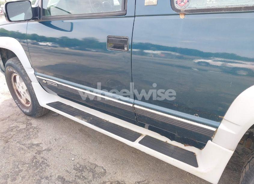 Photo 6 of 1994 Chevrolet Blazer K1500 (VIN 1GNEK18K0RJ366258)