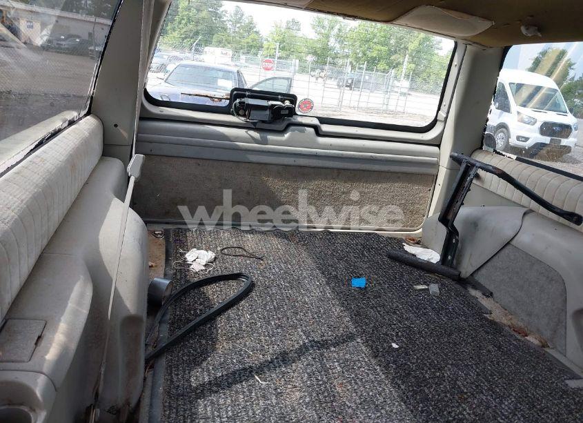 Photo 8 of 1994 Chevrolet Blazer K1500 (VIN 1GNEK18K0RJ366258)