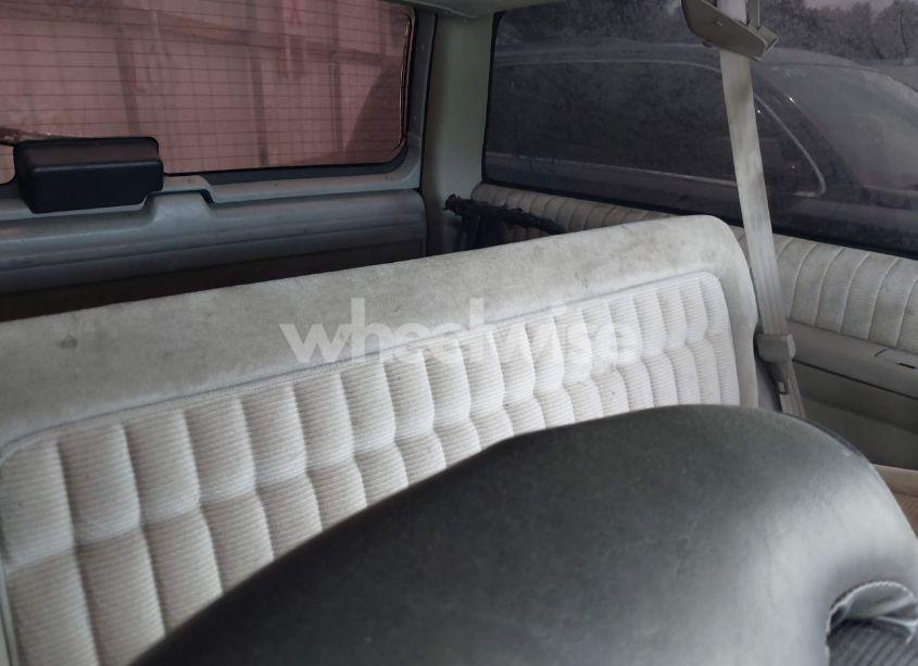 Photo 8 of 1993 Chevrolet Blazer K1500 (VIN 1GNEK18K3PJ362282)