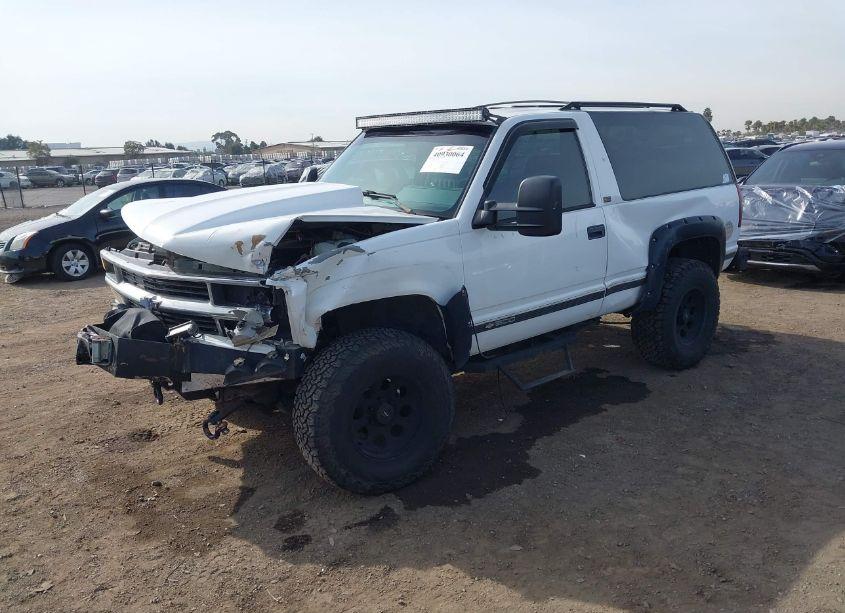 Photo 2 of 1994 Chevrolet Blazer K1500 (VIN 1GNEK18K4RJ402159)