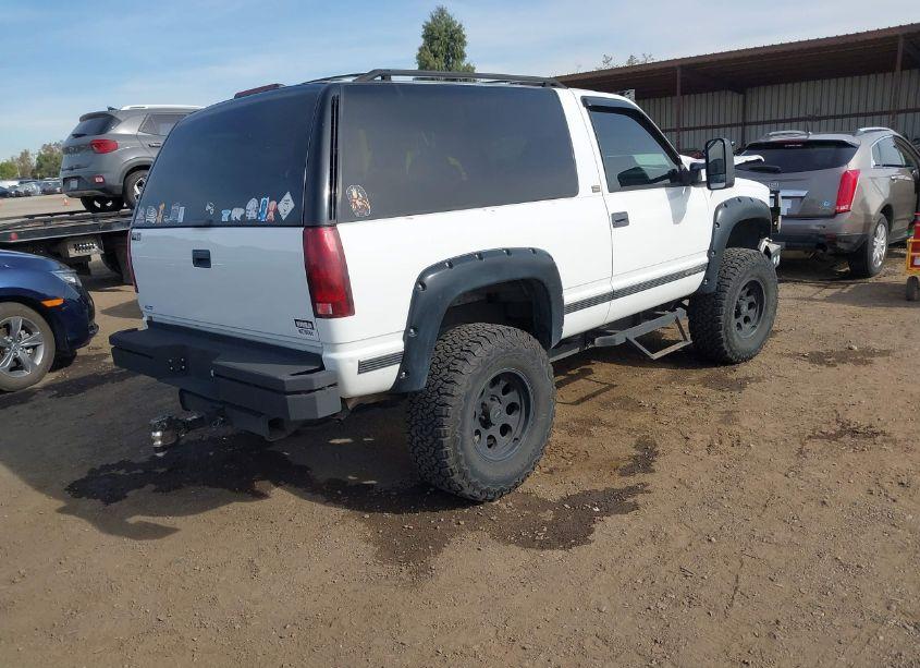 Photo 4 of 1994 Chevrolet Blazer K1500 (VIN 1GNEK18K4RJ402159)