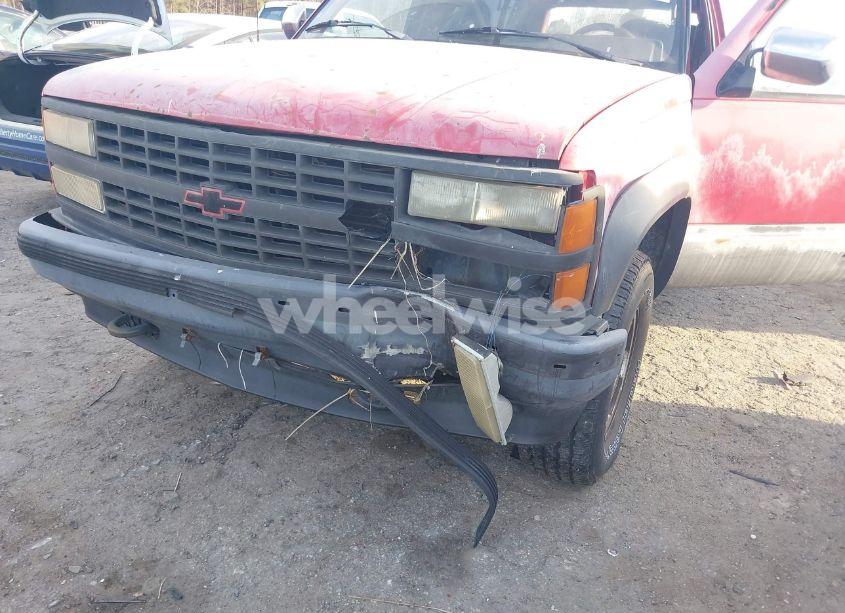 Photo 6 of 1992 Chevrolet Blazer K1500 (VIN 1GNEK18KXNJ329812)