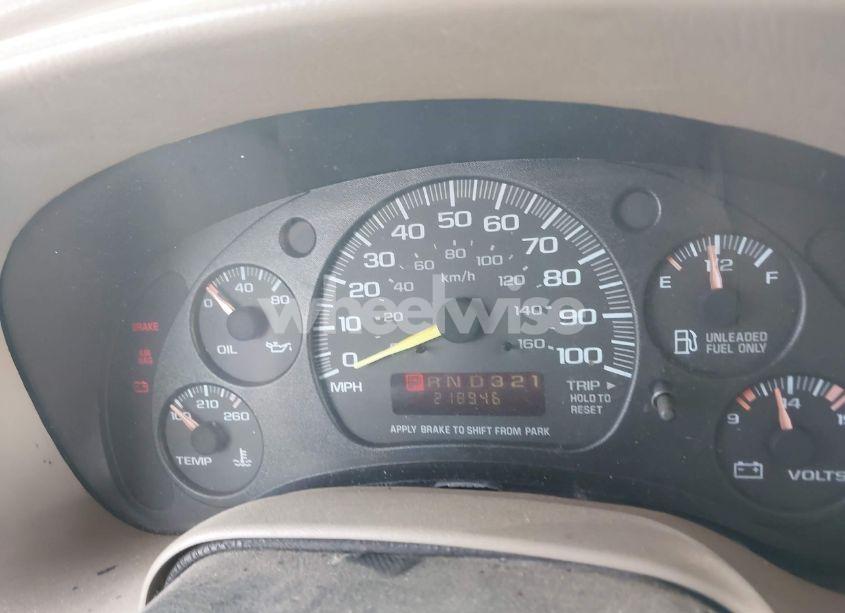 Photo 7 of 1998 Chevrolet Astro (VIN 1GNEL19W2WB172044)