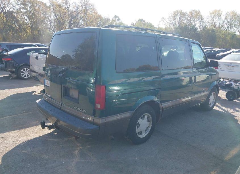Photo 4 of 2000 Chevrolet Astro PASSENGER (VIN 1GNEL19W3YB177563)