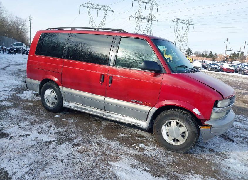 2000 Chevrolet Astro (VIN 1GNEL19W4YB148945) main photo