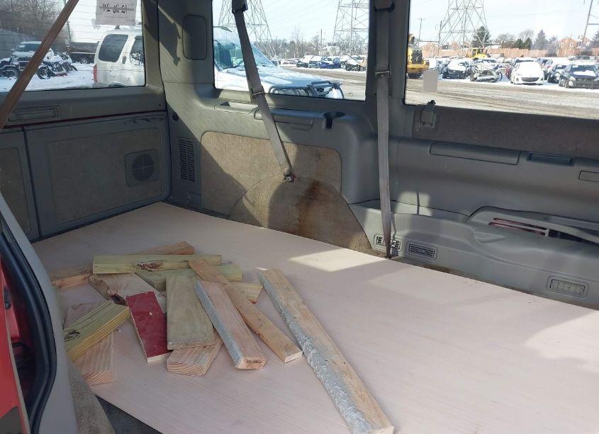 Photo 8 of 2000 Chevrolet Astro (VIN 1GNEL19W4YB148945)