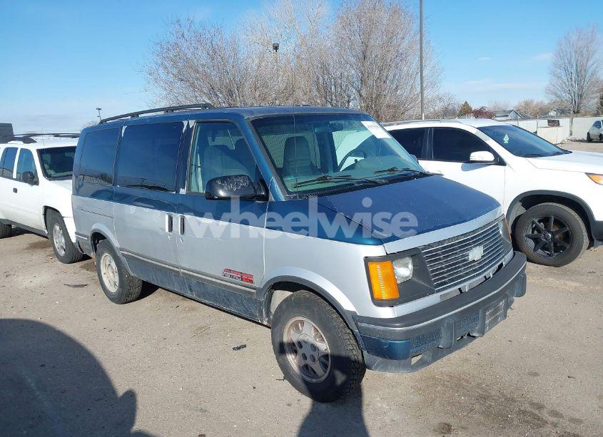 1994 Chevrolet Astro (VIN 1GNEL19W5RB123229) main photo
