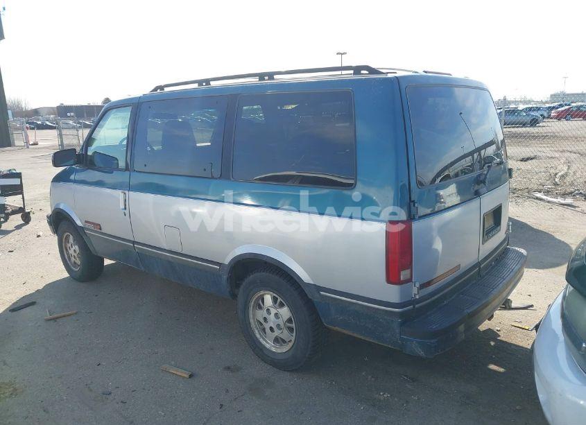 Photo 3 of 1994 Chevrolet Astro (VIN 1GNEL19W5RB123229)