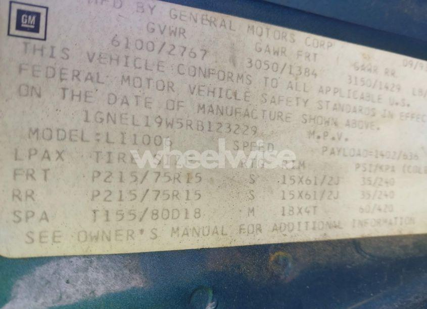 Photo 9 of 1994 Chevrolet Astro (VIN 1GNEL19W5RB123229)