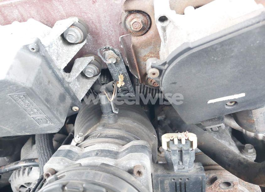 Photo 16 of 1998 Chevrolet Astro (VIN 1GNEL19W6WB154162)